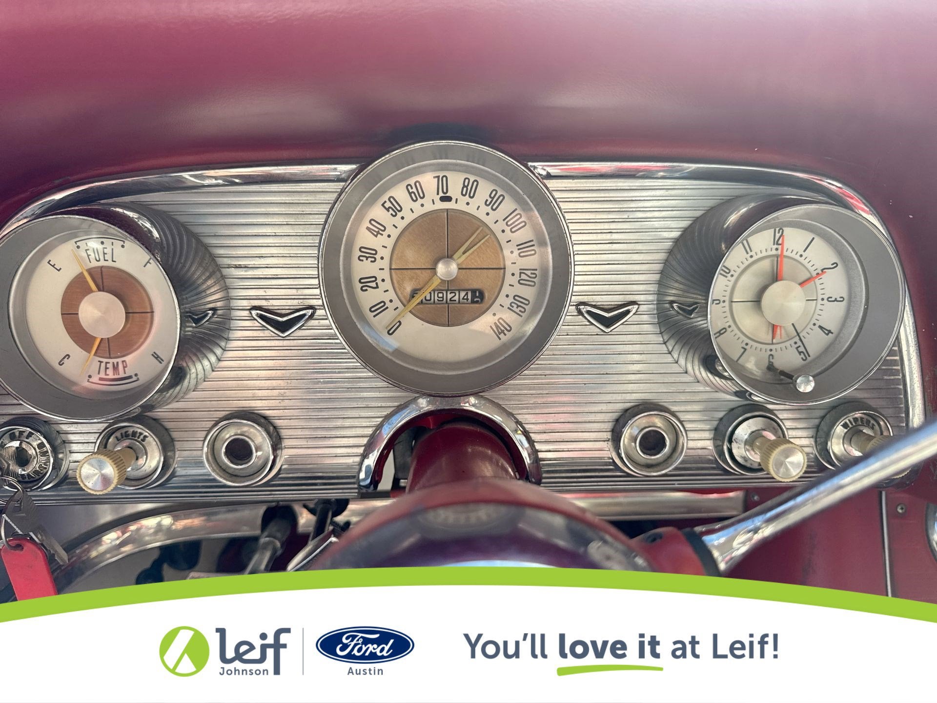 1960 Ford Thunderbird Classic