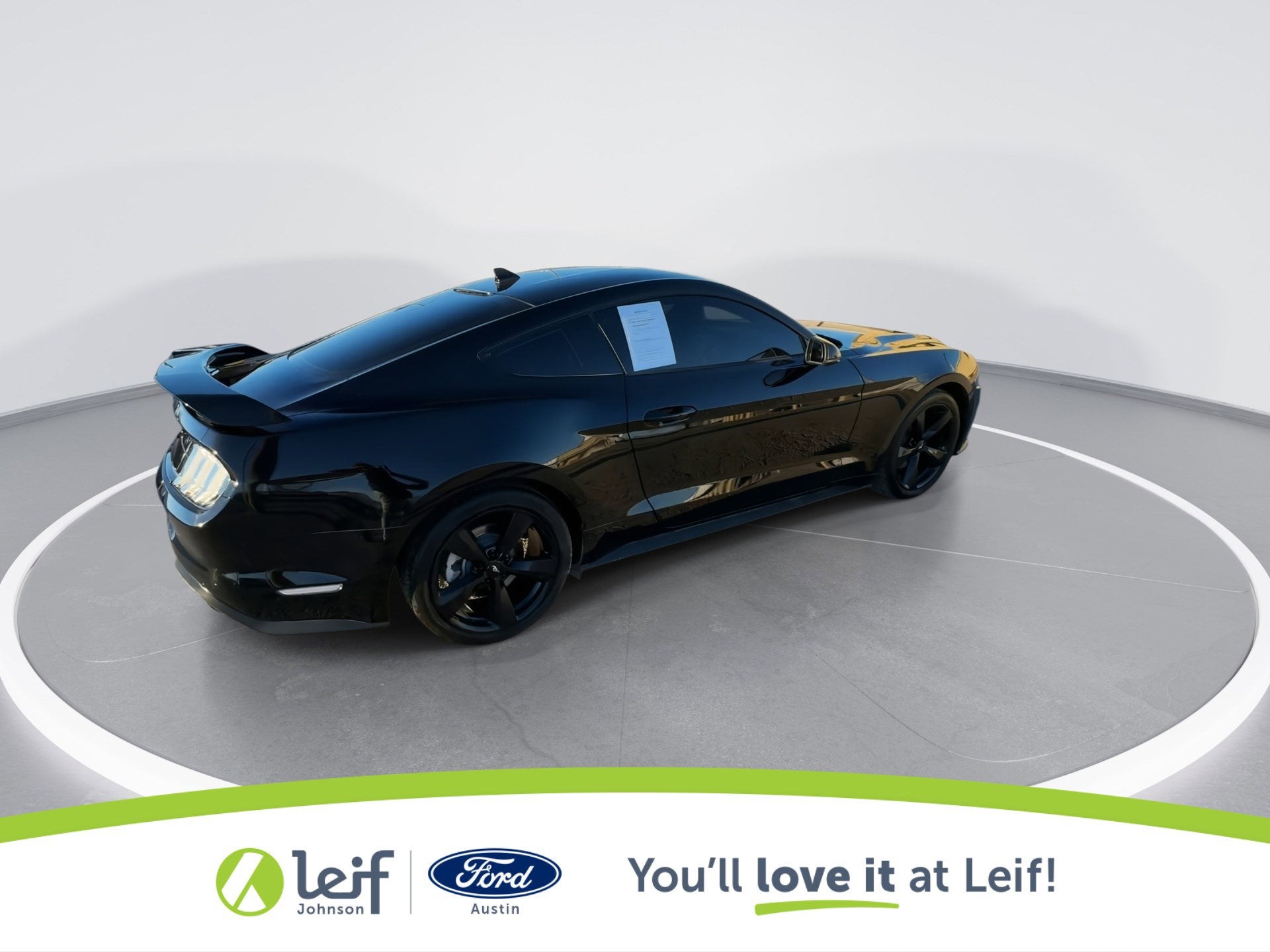 2022 Ford Mustang EcoBoost Premium