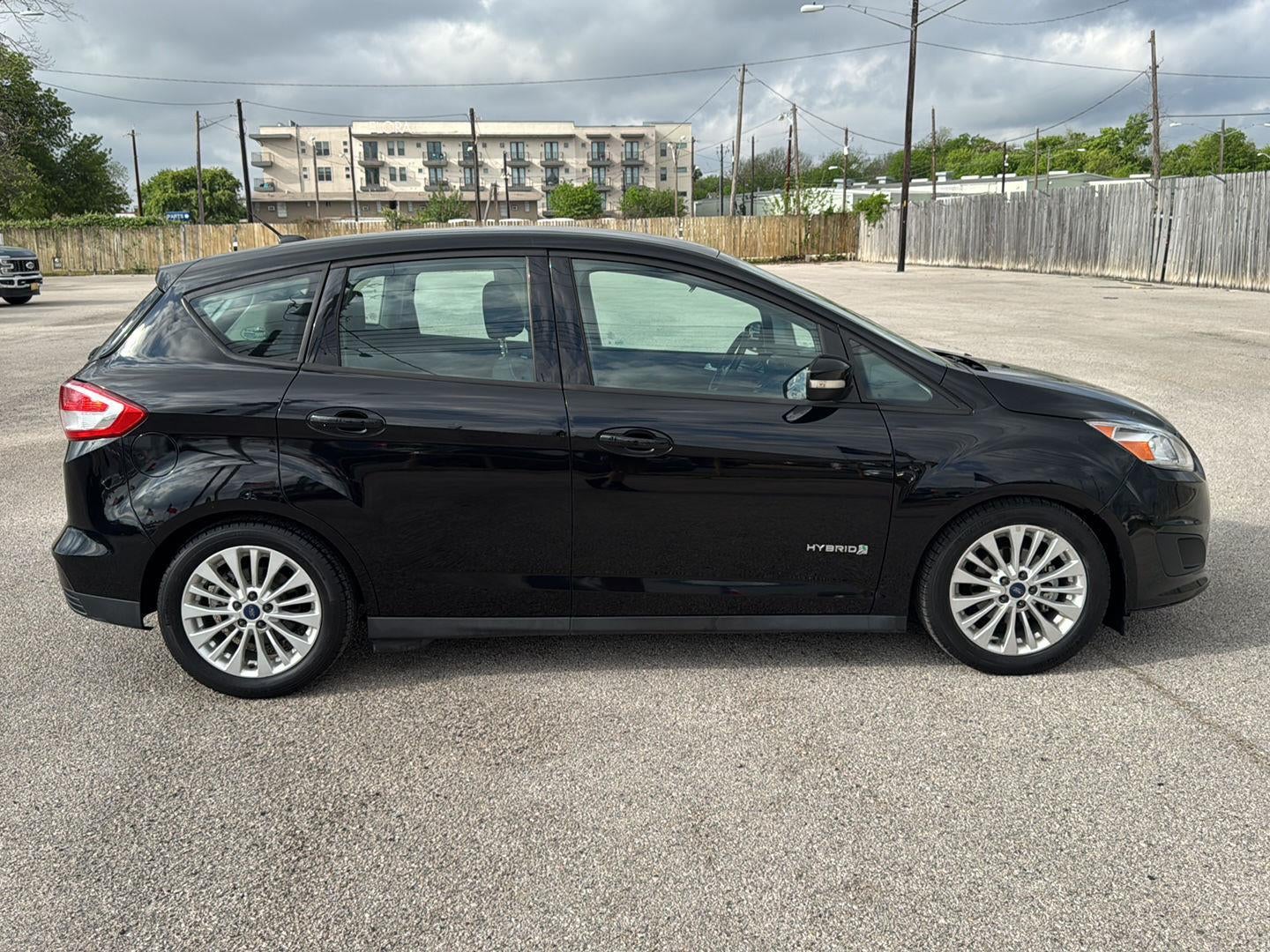 2017 Ford C-Max Hybrid SE
