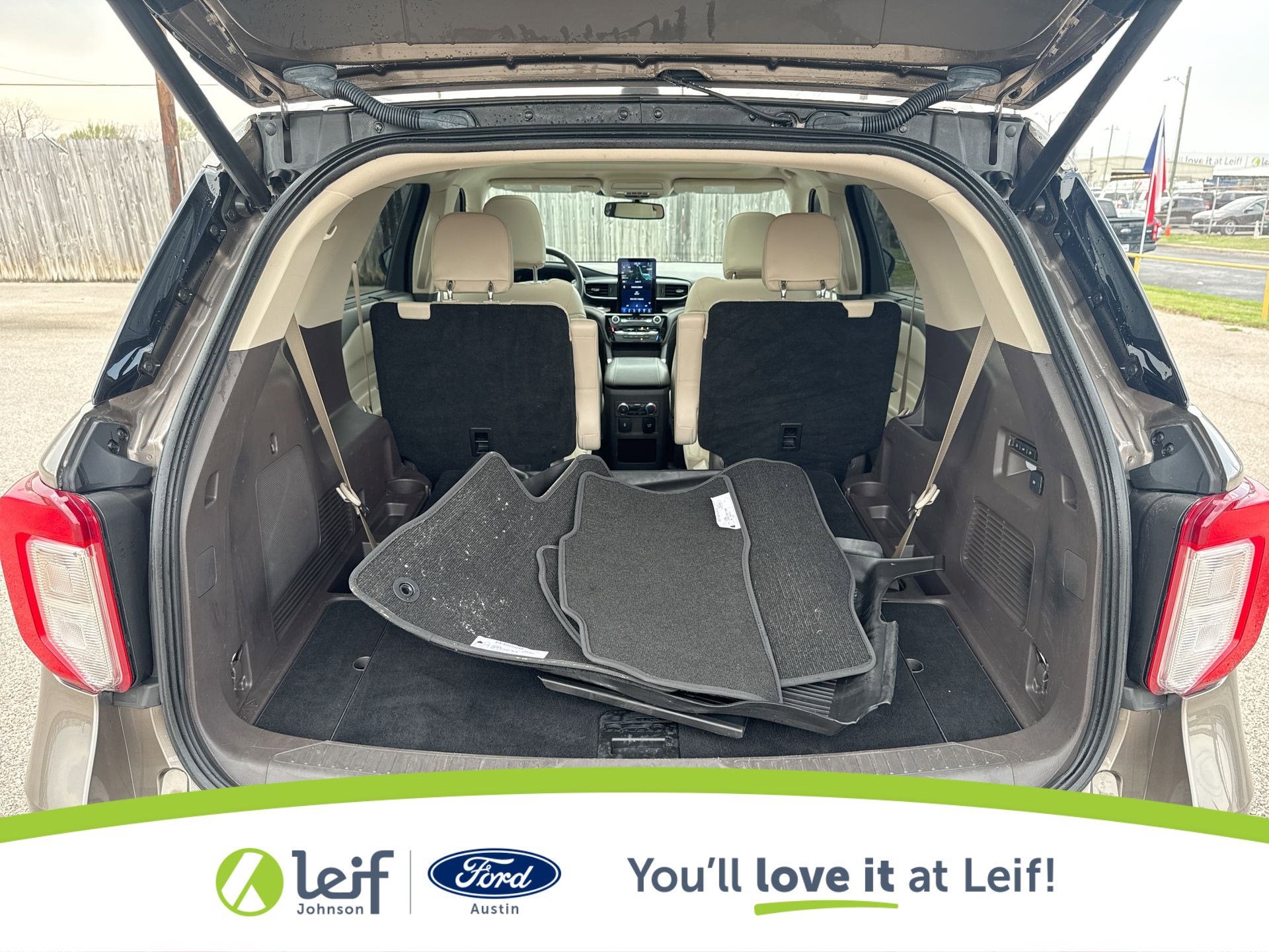 2021 Ford Explorer Platinum