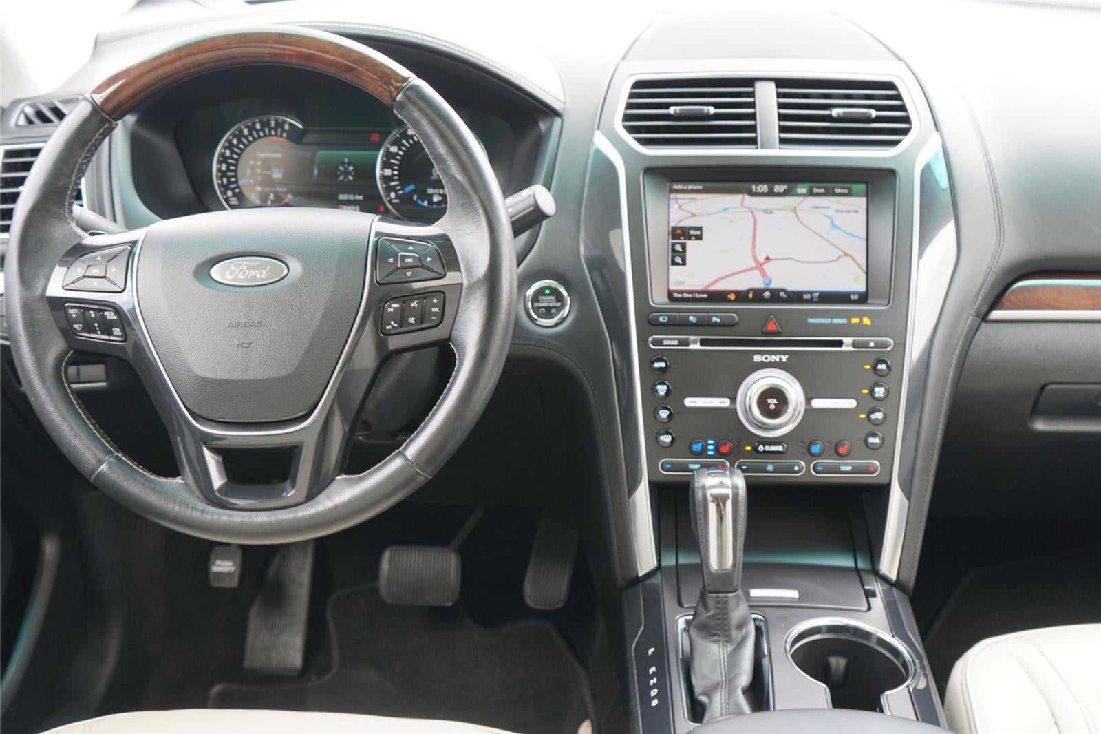 2016 Ford Explorer Platinum
