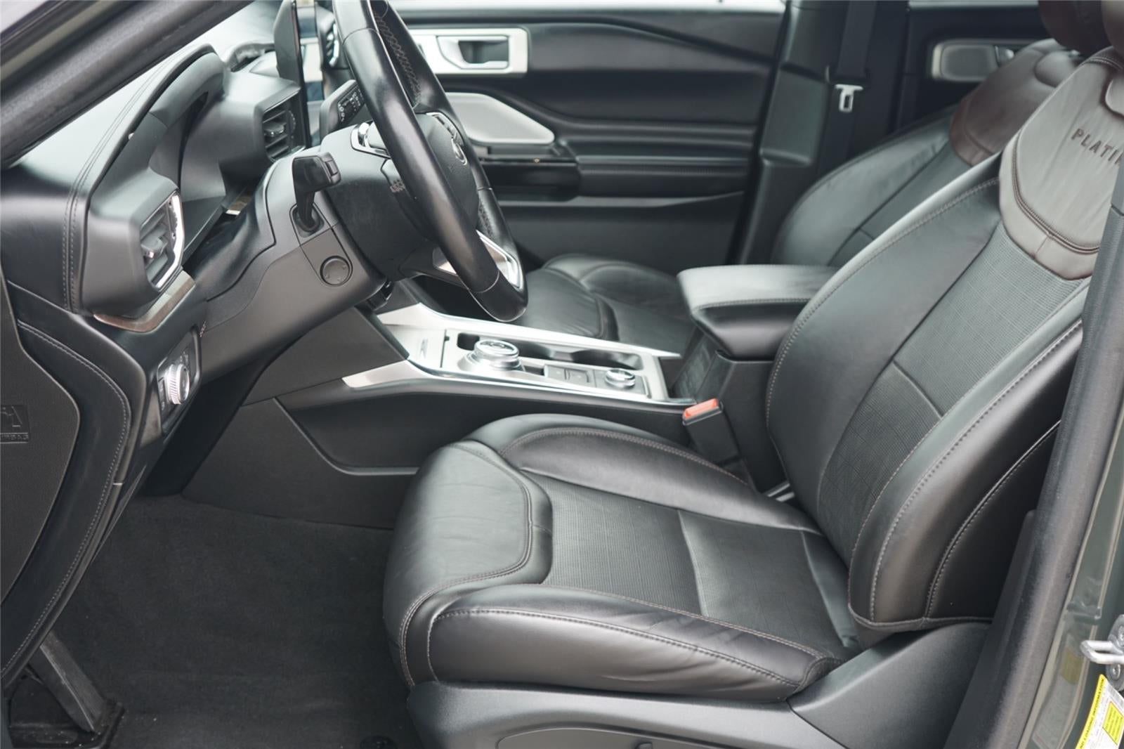 2022 Ford Explorer Hybrid Platinum