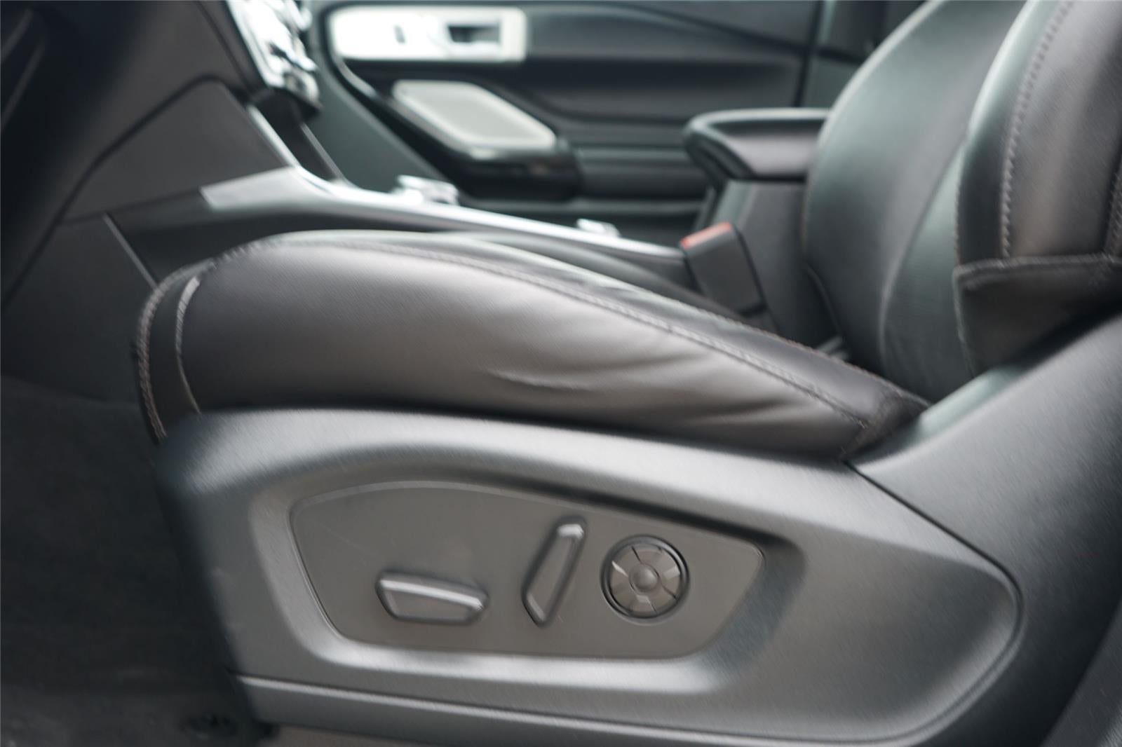2022 Ford Explorer Hybrid Platinum