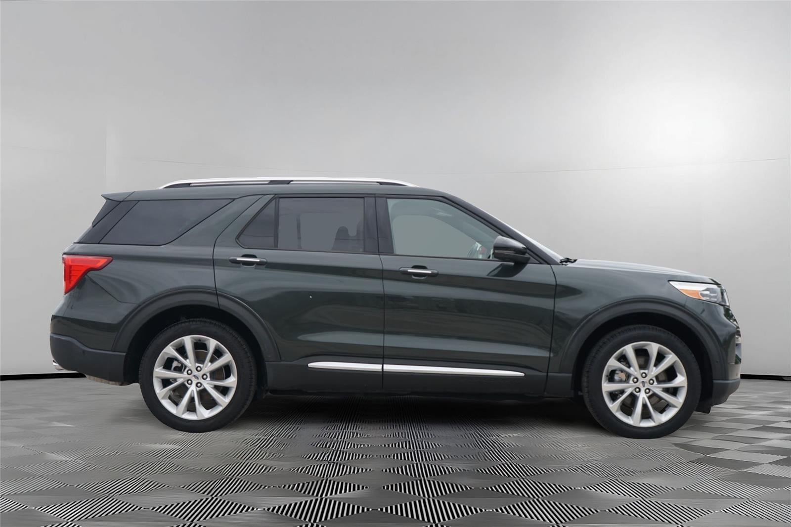 2022 Ford Explorer Hybrid Platinum