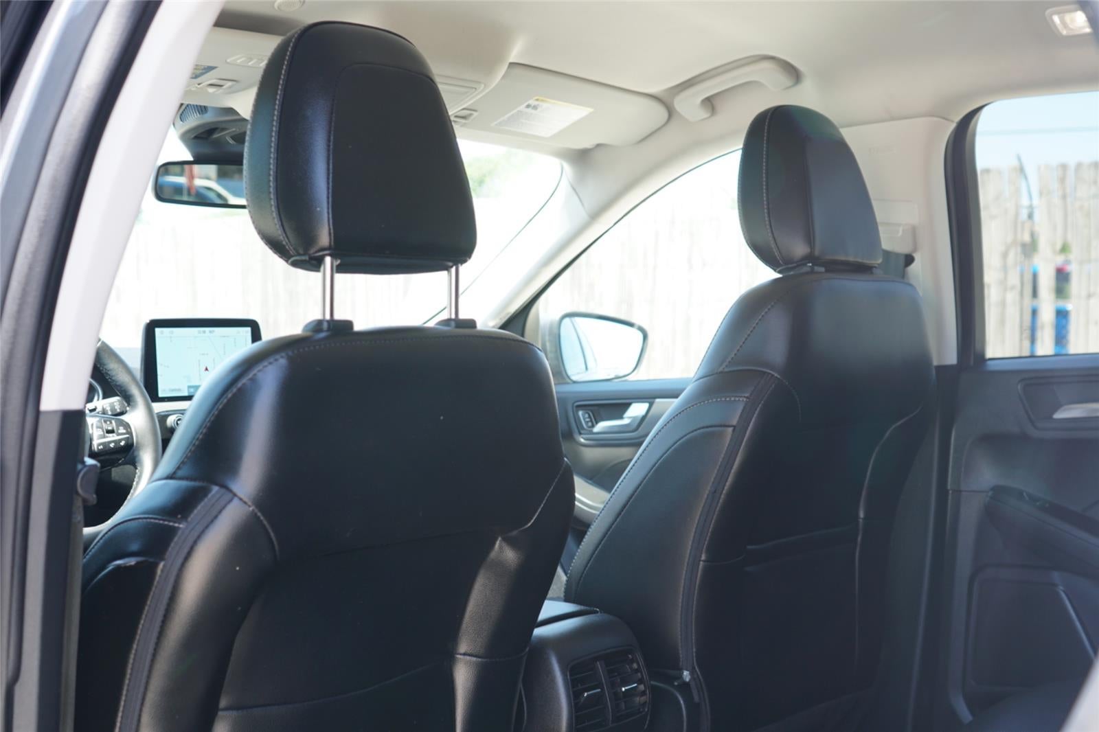 2022 Ford Escape Hybrid Titanium