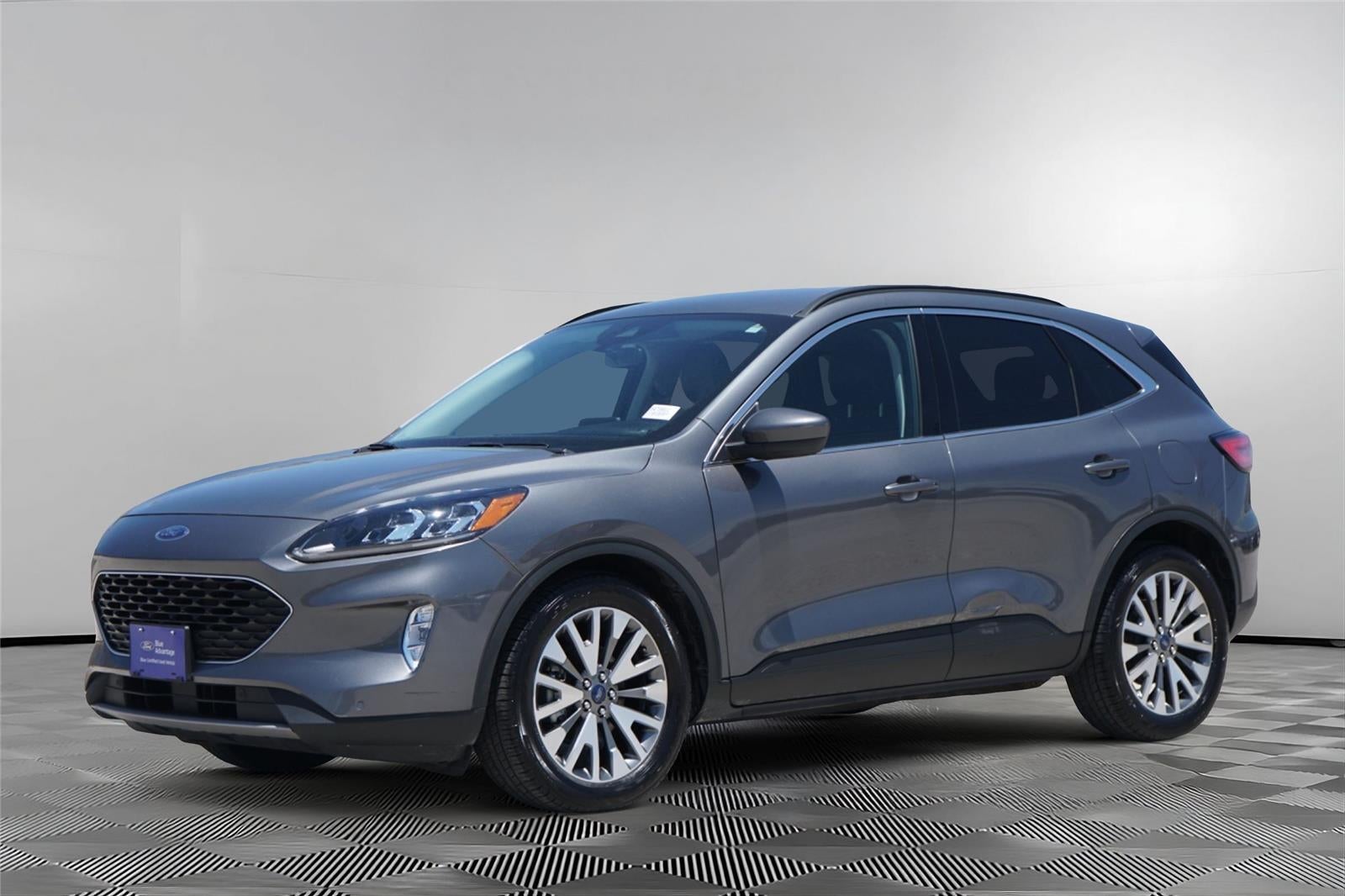 2022 Ford Escape Hybrid Titanium