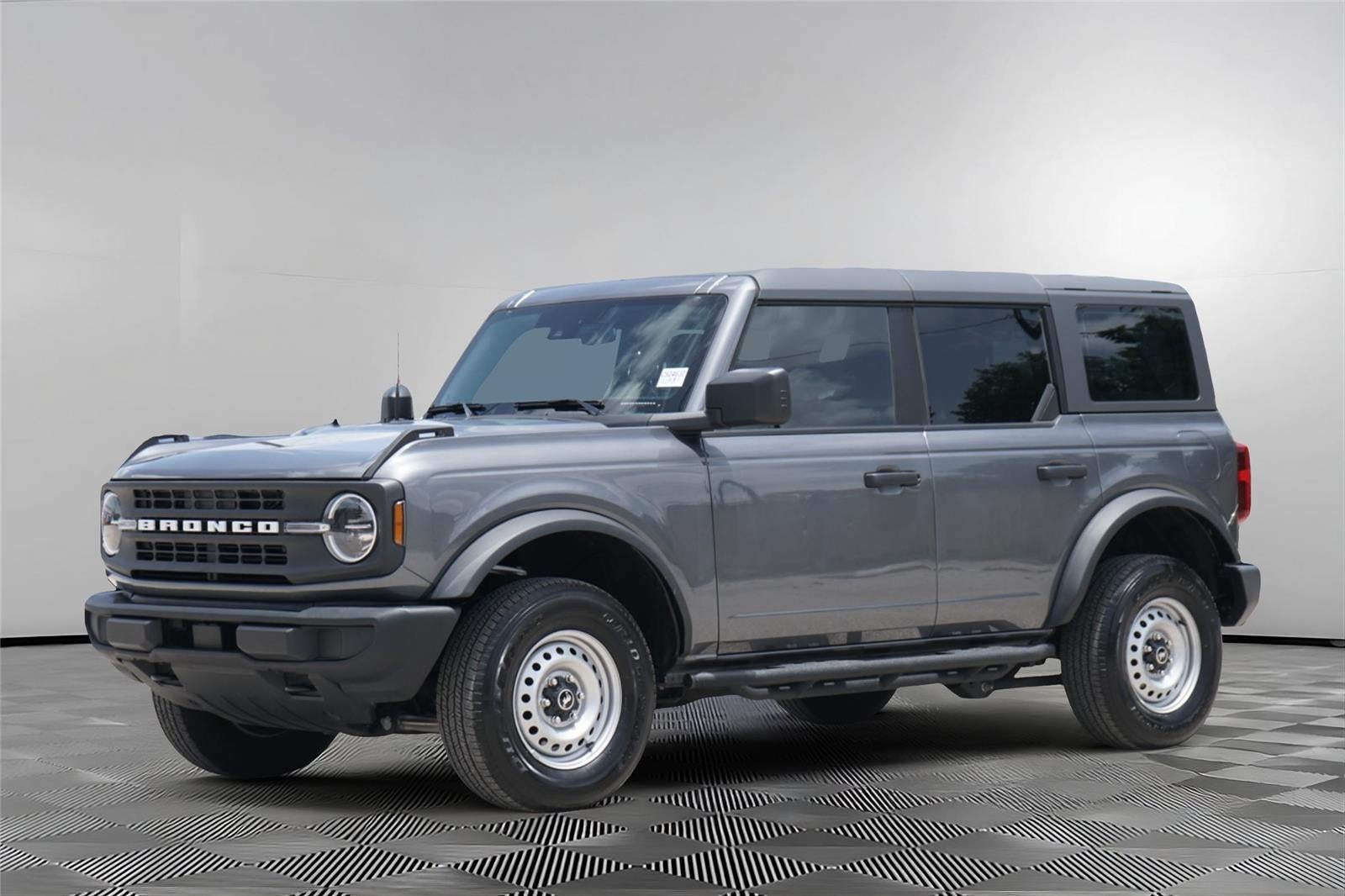 2025 Ford Bronco Base