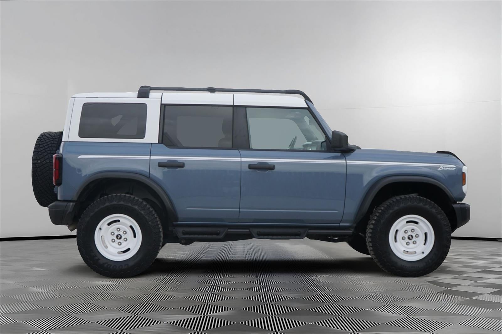 2023 Ford Bronco Heritage Edition