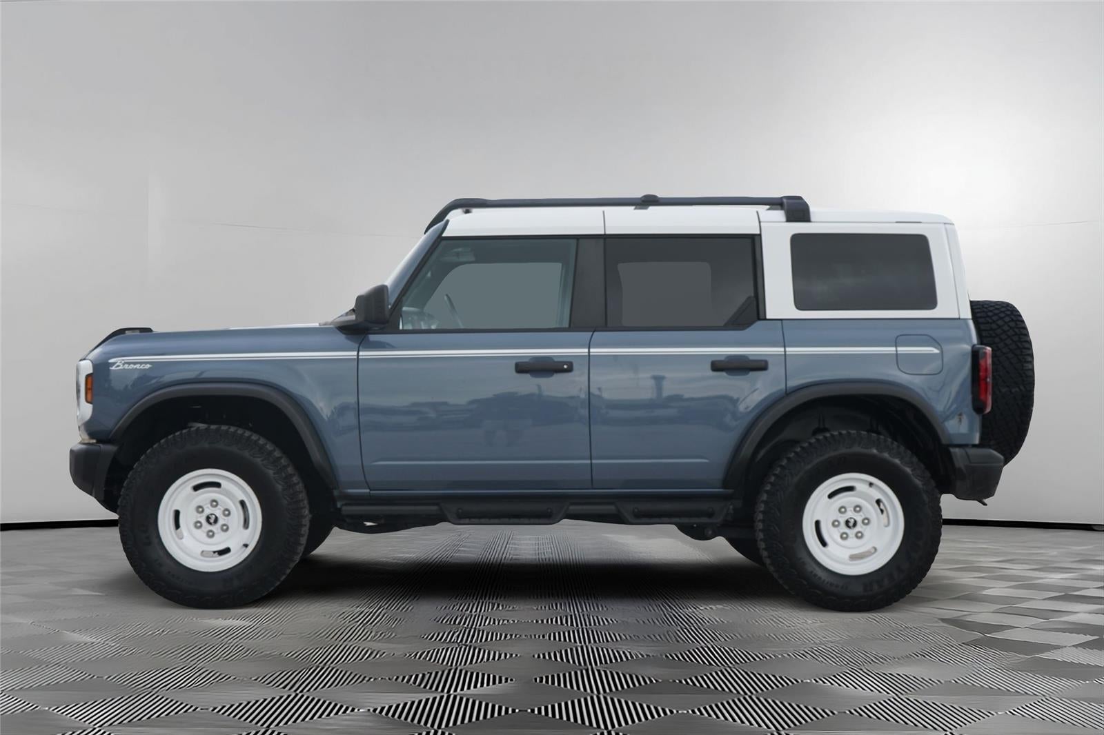 2023 Ford Bronco Heritage Edition