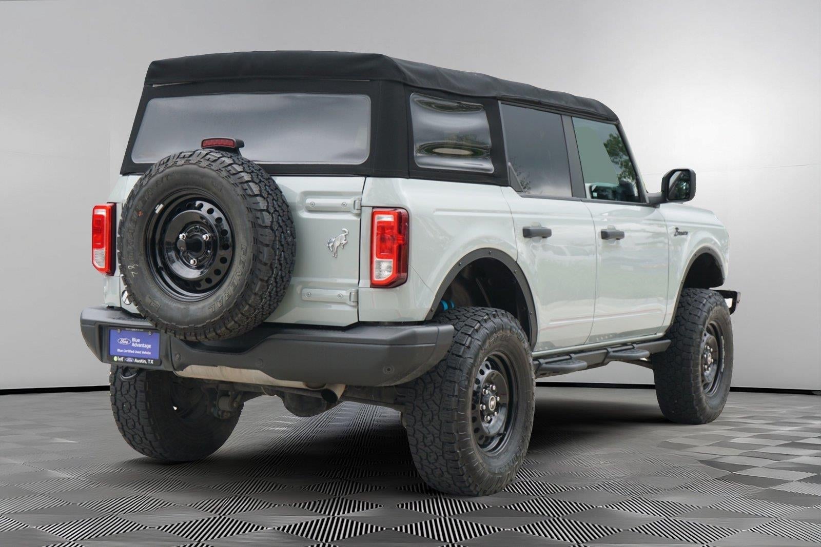 2022 Ford Bronco Black Diamond
