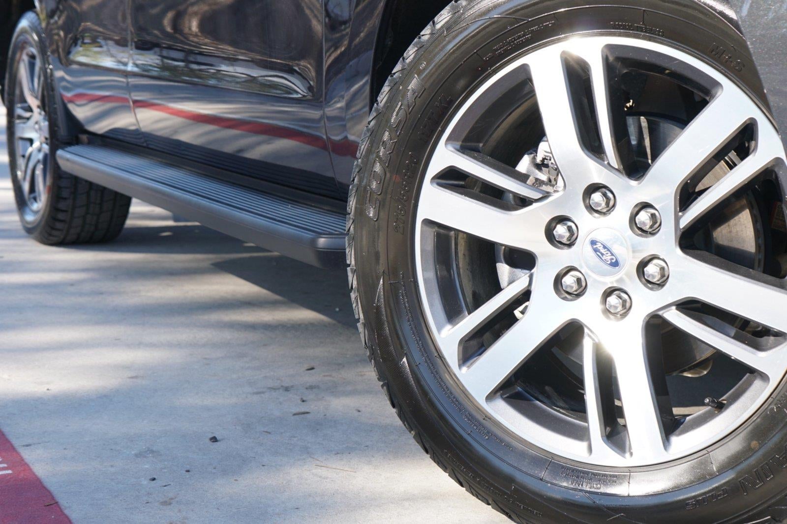 2023 Ford Expedition XLT
