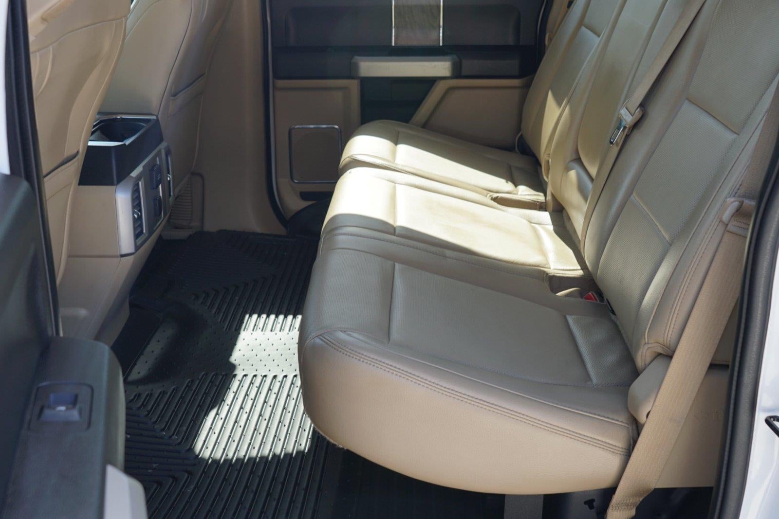 2017 Ford Super Duty F-250 Lariat