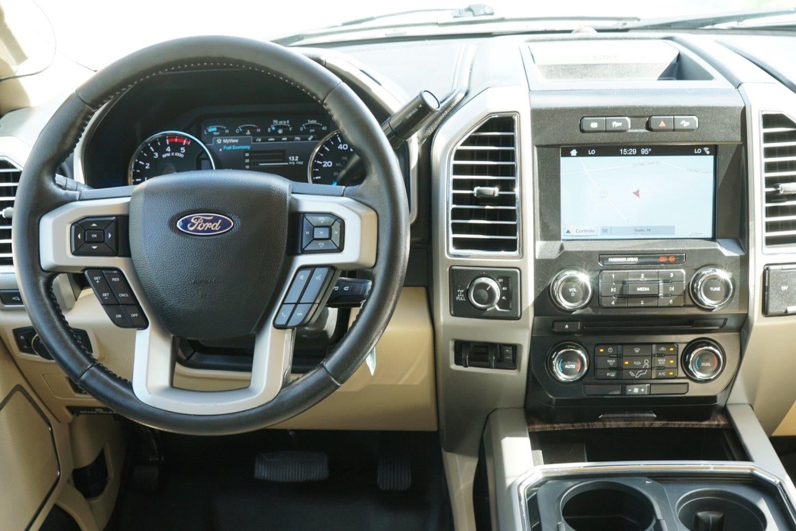 2017 Ford Super Duty F-250 Lariat