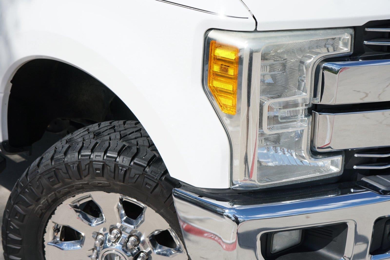 2017 Ford Super Duty F-250 Lariat
