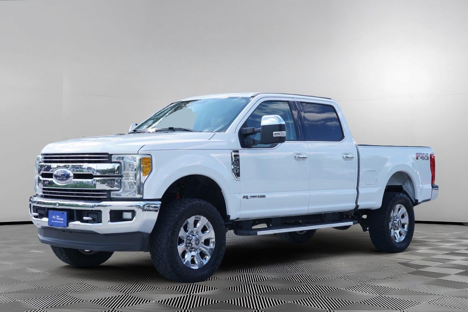 2017 Ford Super Duty F-250 Lariat