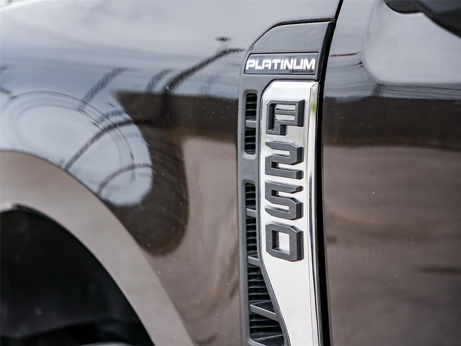 2025 Ford Super Duty F-250 Platinum