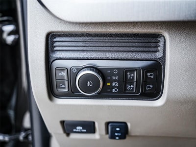 2025 Ford Super Duty F-250 Platinum