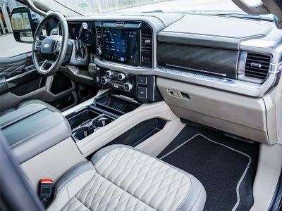 2025 Ford Super Duty F-250 Platinum