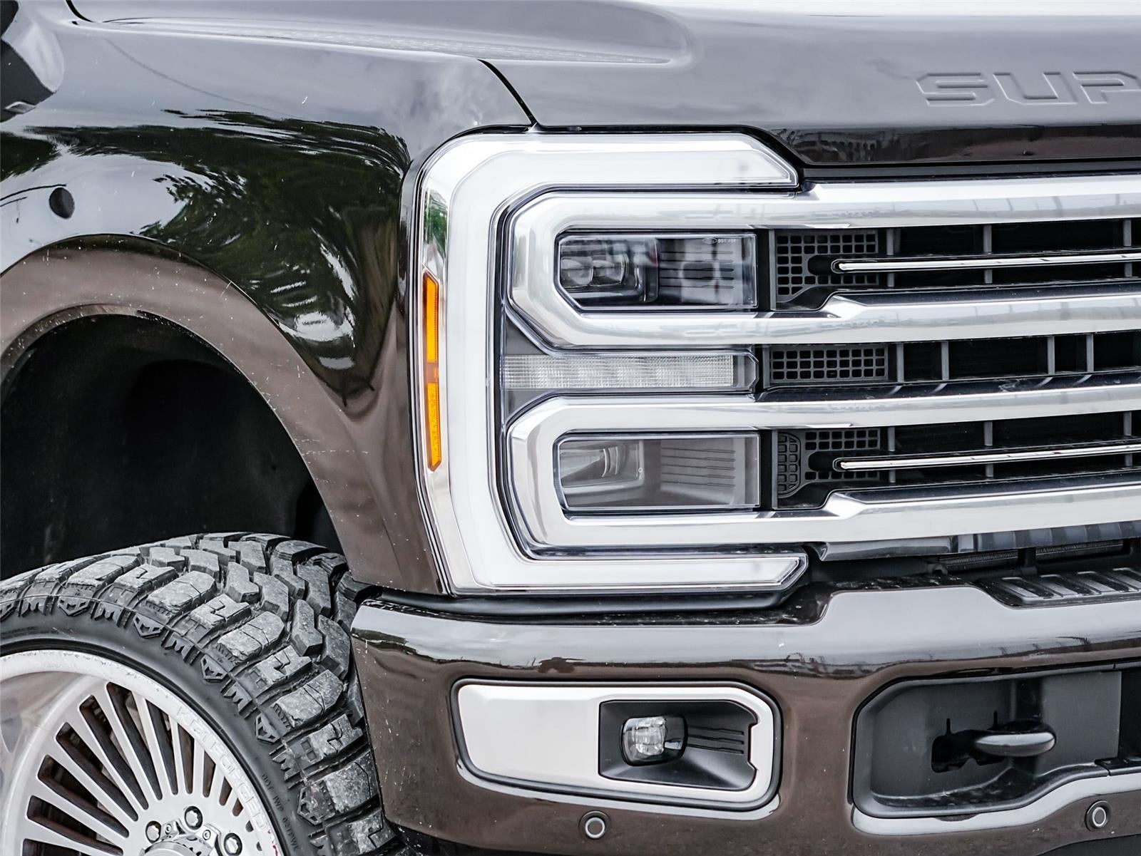 2025 Ford Super Duty F-250 Platinum