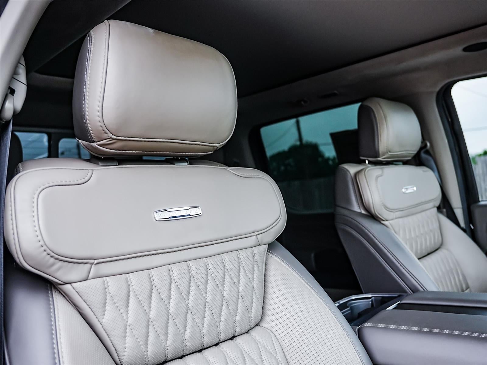 2025 Ford Super Duty F-250 Platinum