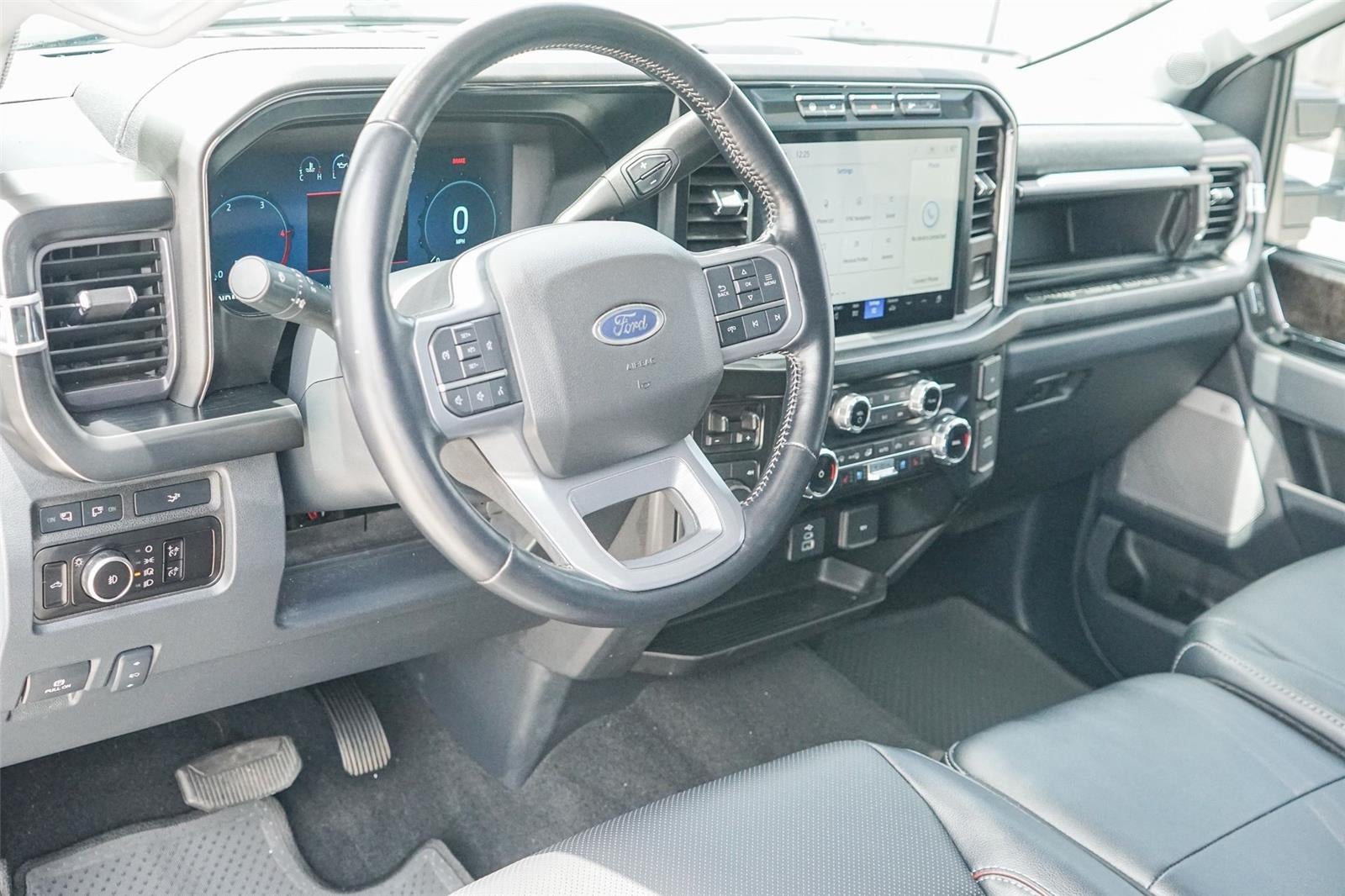 2023 Ford Super Duty F-250 Lariat