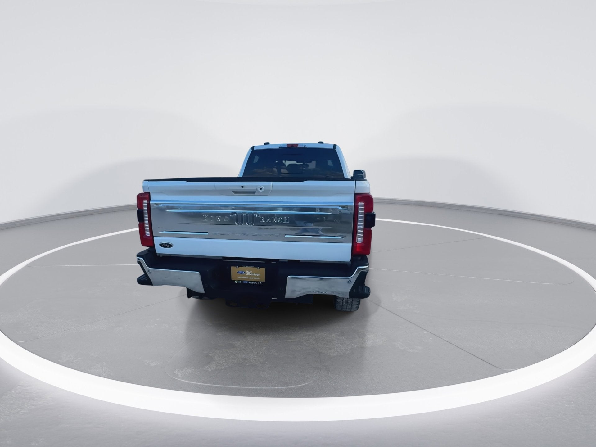 2025 Ford Super Duty F-350 King Ranch