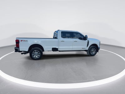 2025 Ford Super Duty F-350 King Ranch