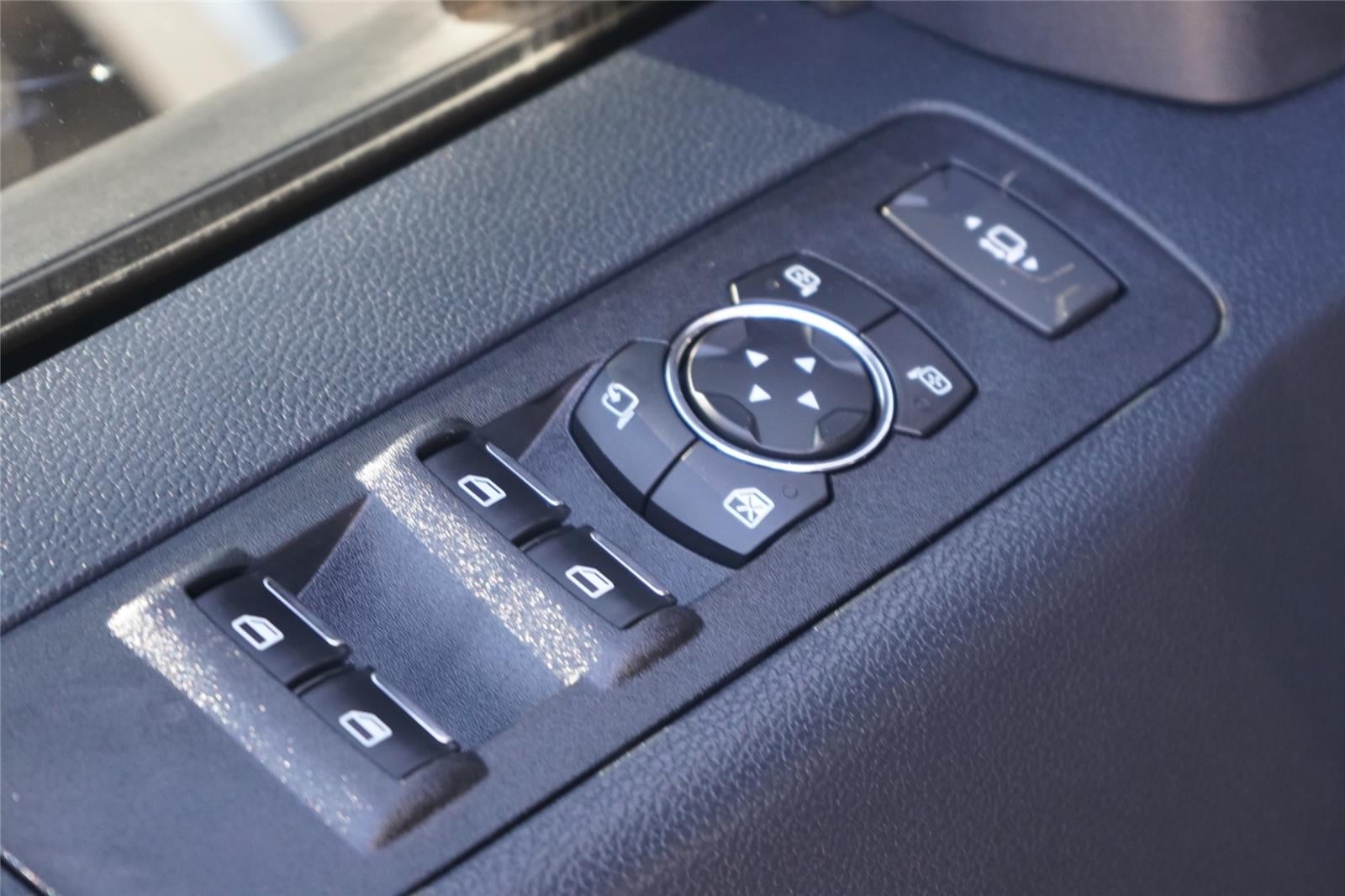 2022 Ford Super Duty F-350 Lariat