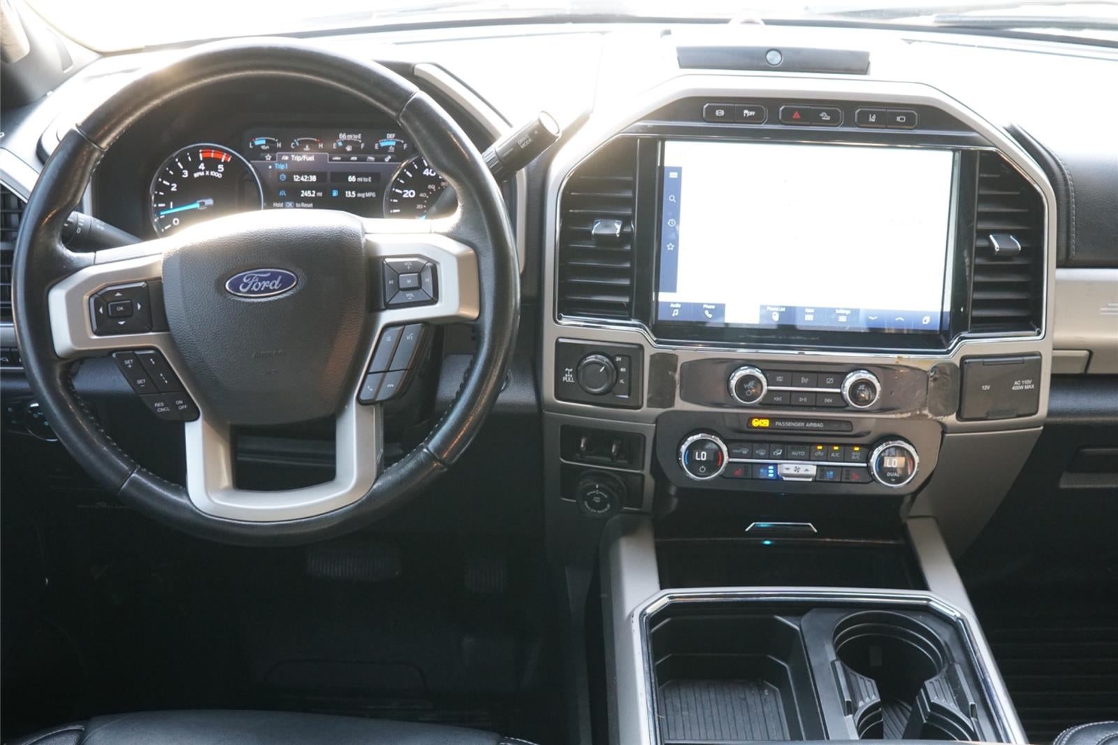 2022 Ford Super Duty F-350 Lariat