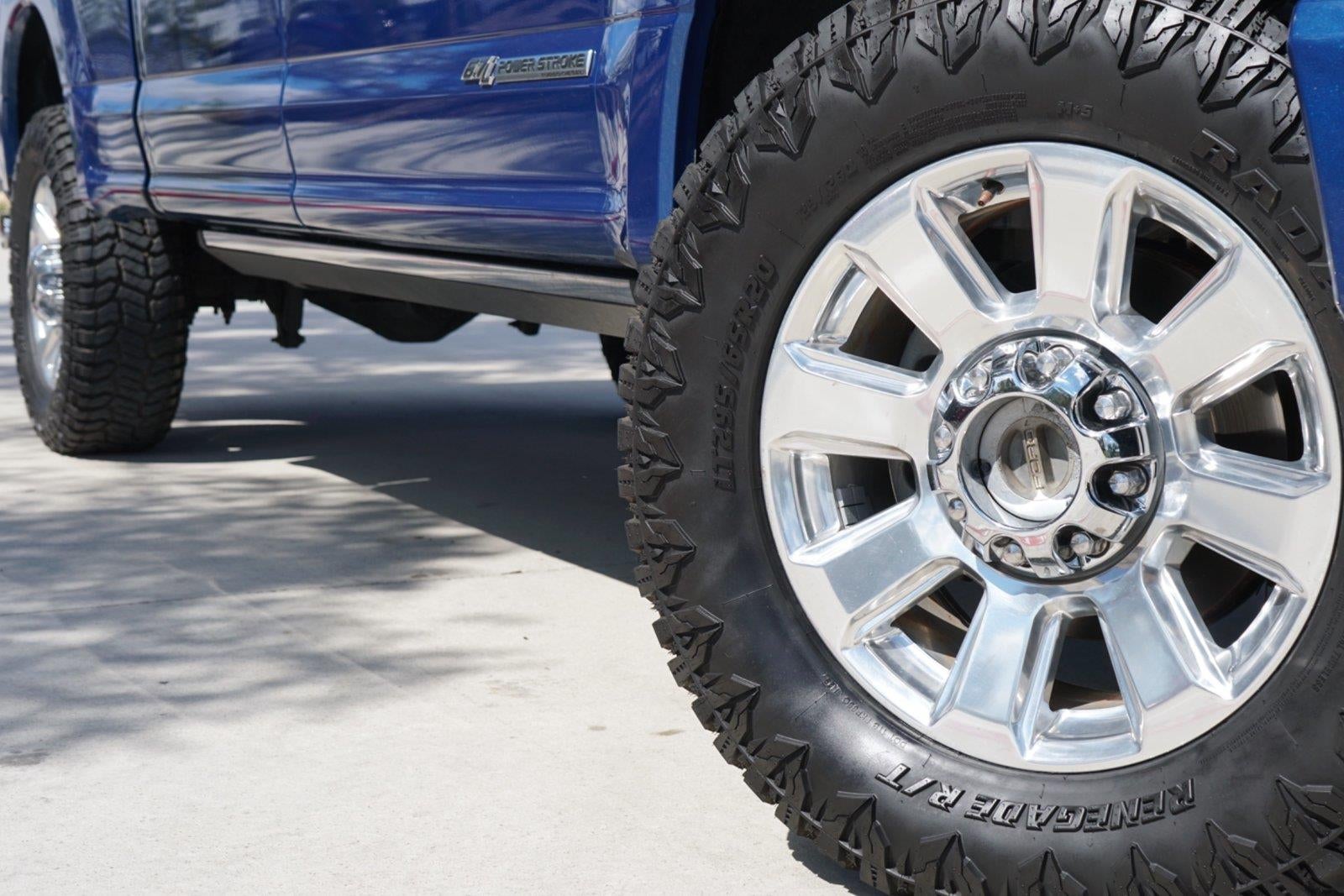 2022 Ford Super Duty F-350 Platinum