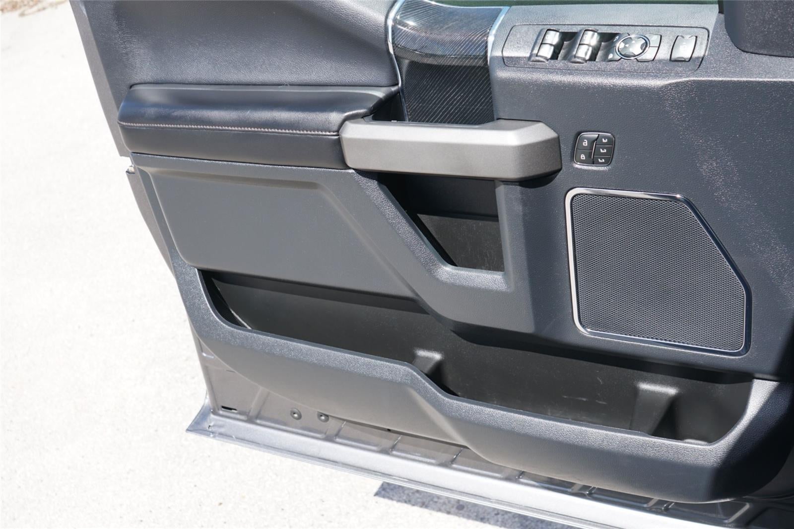 2022 Ford Super Duty F-350 Platinum