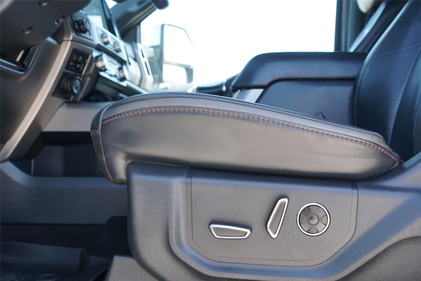 2022 Ford Super Duty F-350 Platinum