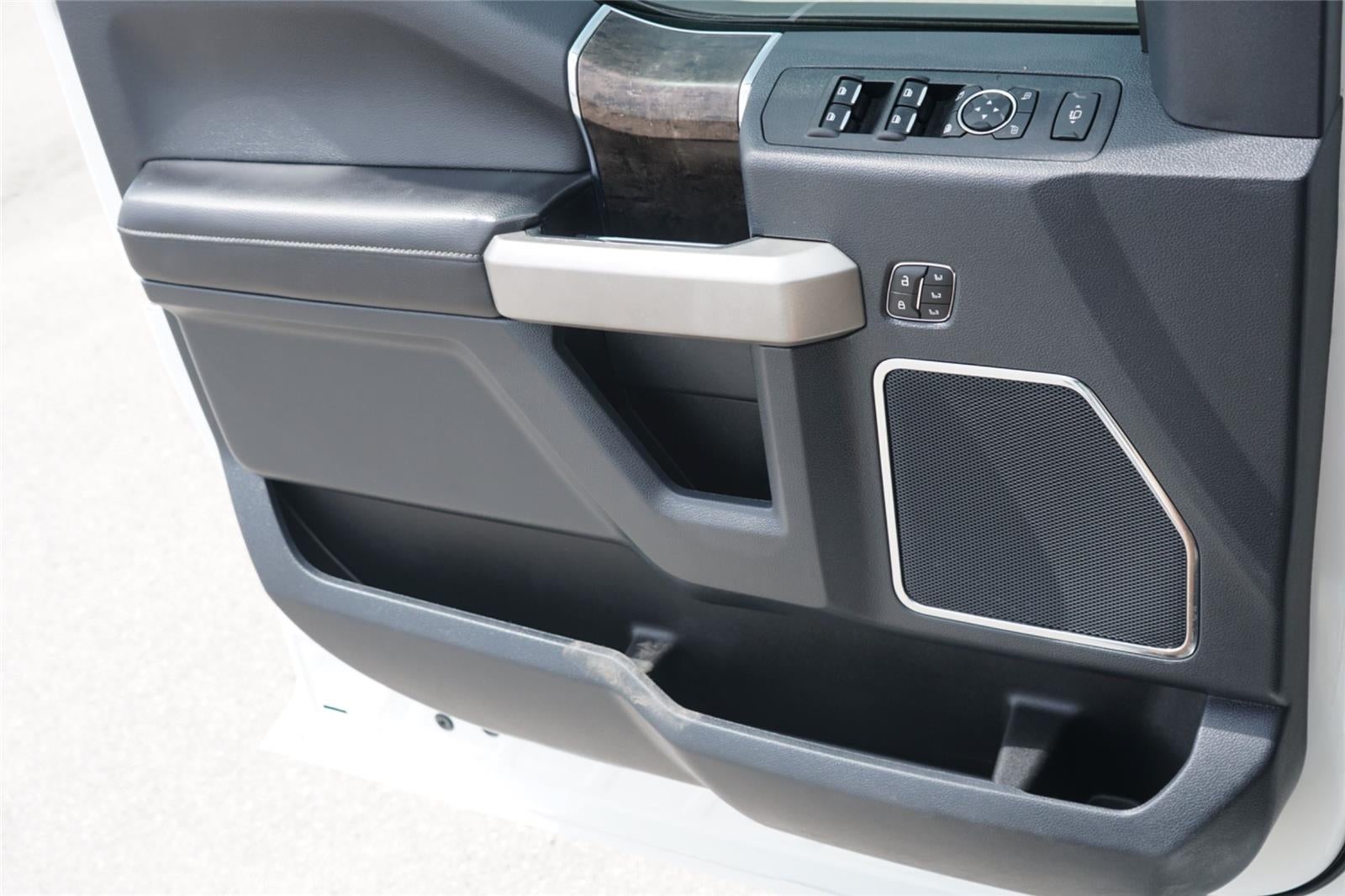 2022 Ford Super Duty F-350 Lariat