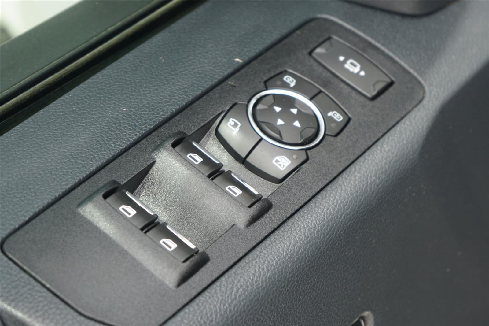 2022 Ford Super Duty F-350 Lariat