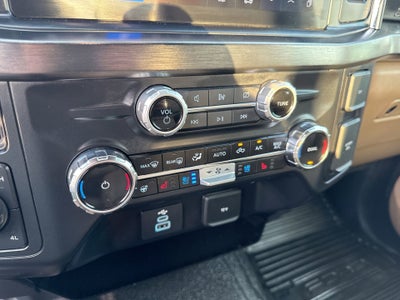 2024 Ford Super Duty F-350 Lariat