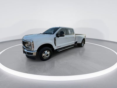 2024 Ford Super Duty F-350 Lariat