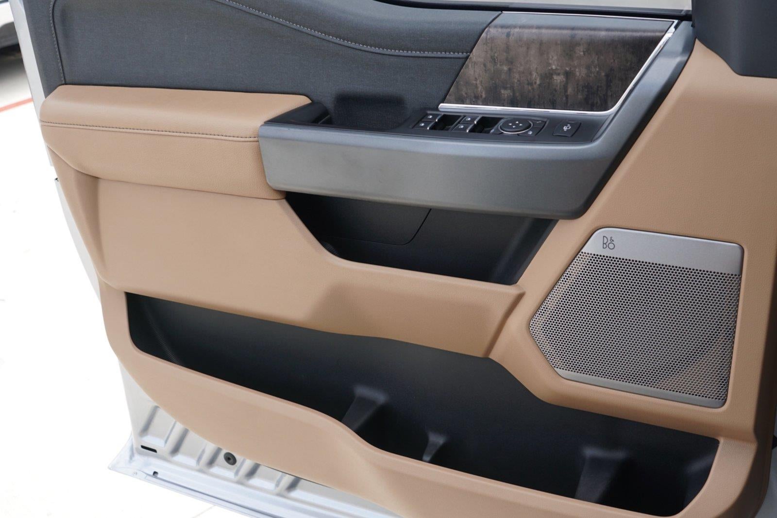 2023 Ford Super Duty F-350 Lariat
