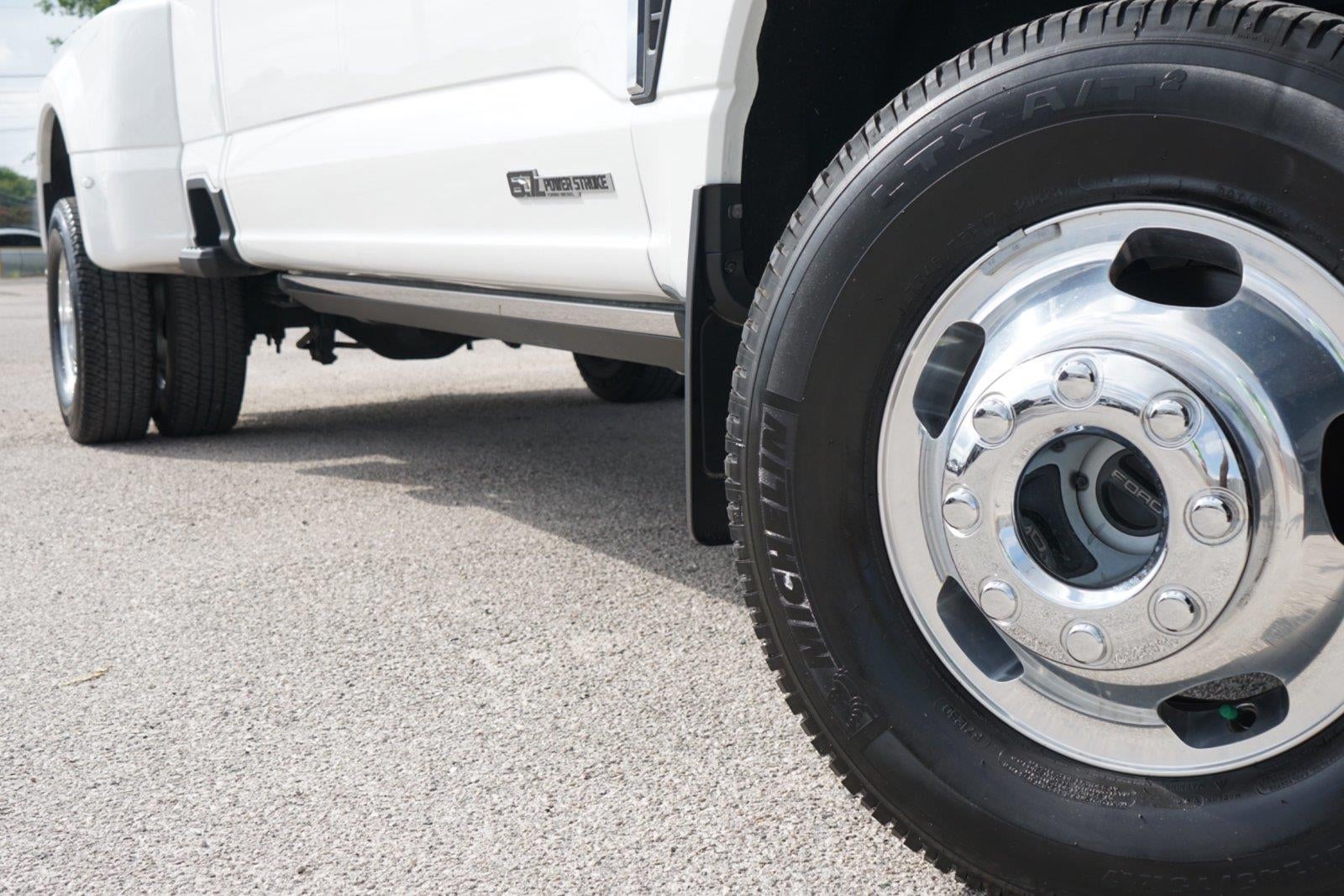 2025 Ford Super Duty F-350 King Ranch