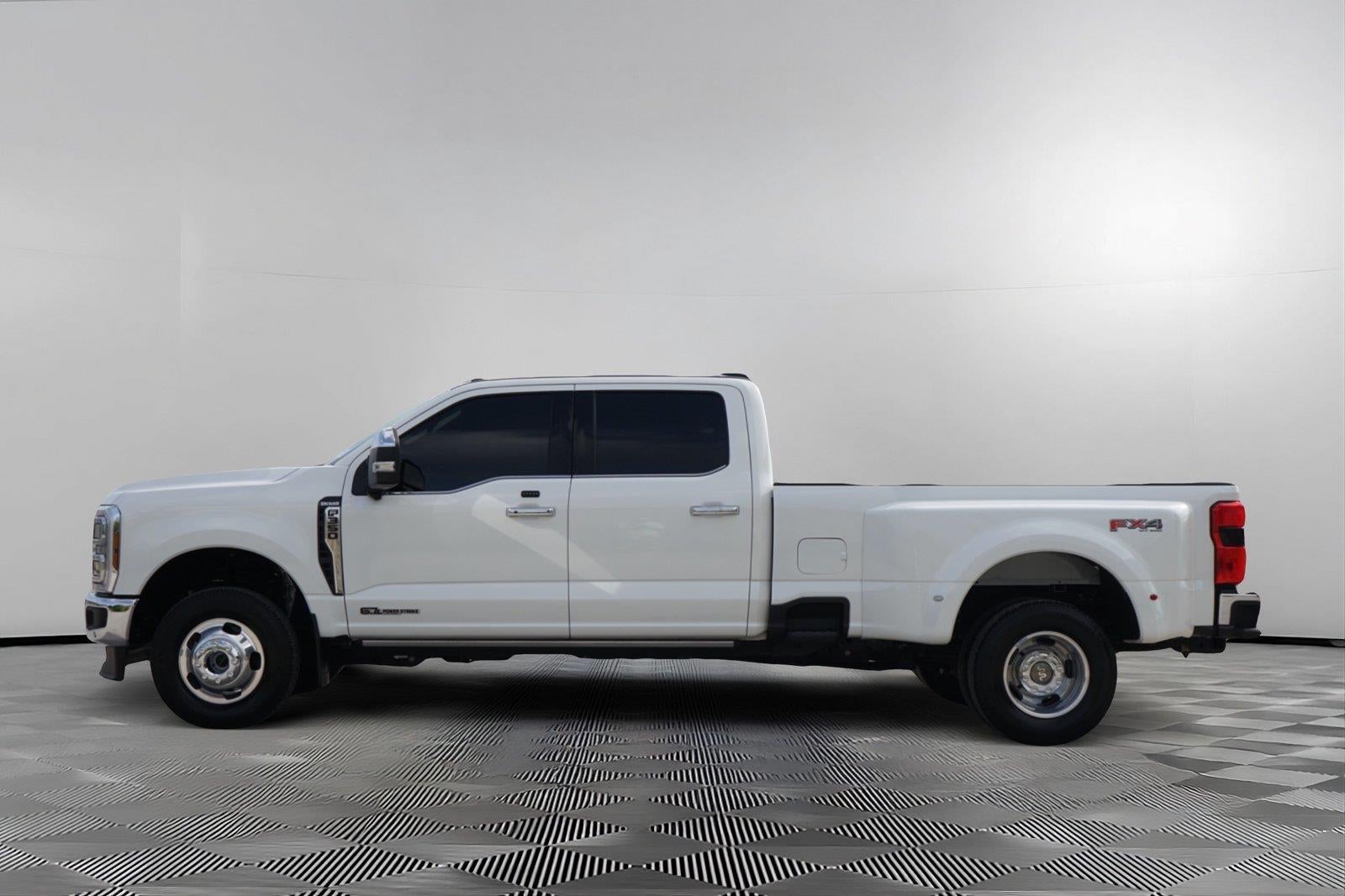 2025 Ford Super Duty F-350 King Ranch
