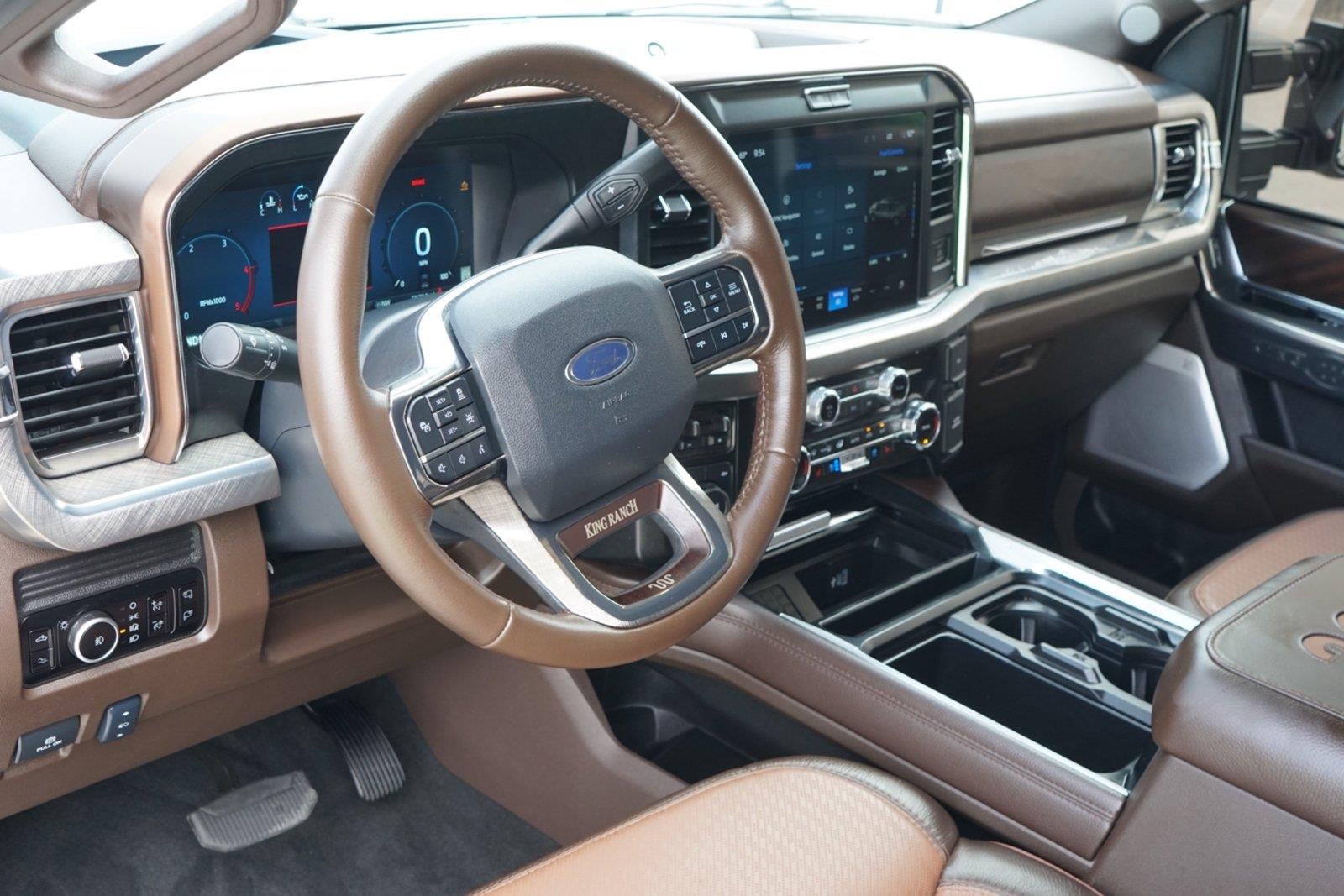 2025 Ford Super Duty F-350 King Ranch