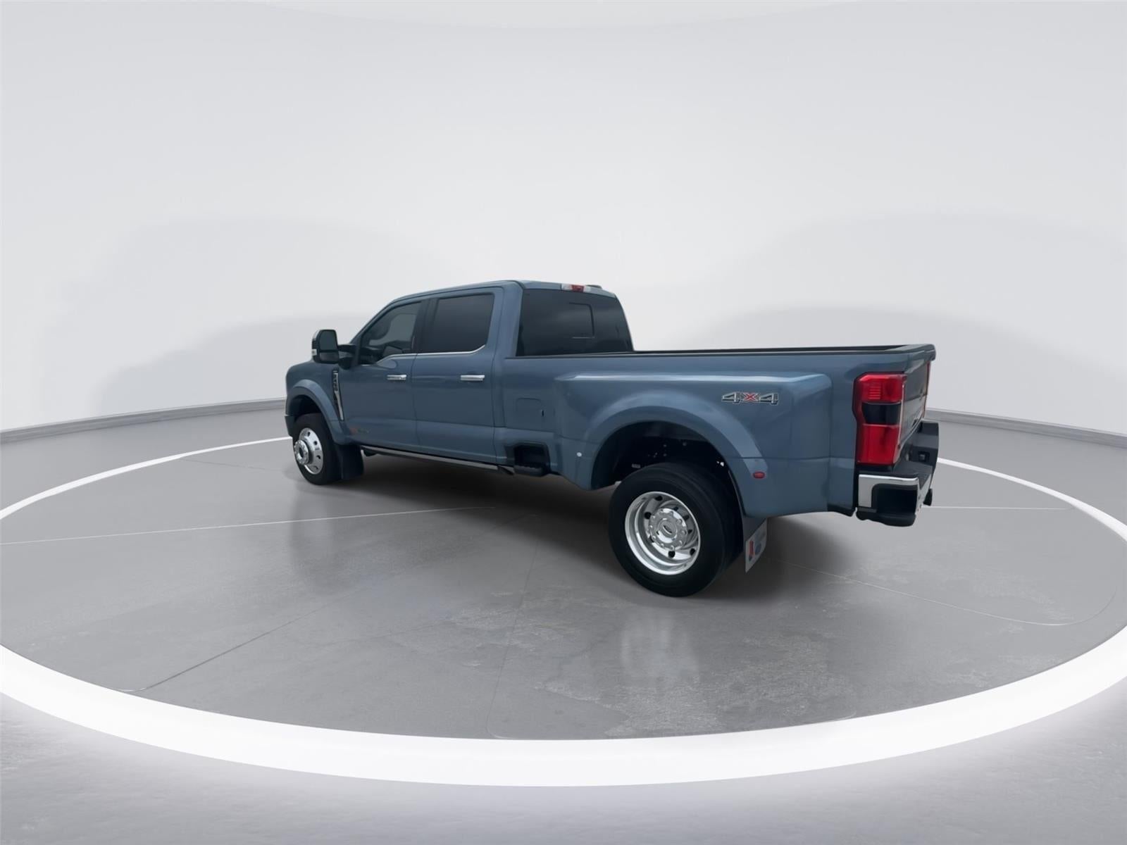 2023 Ford Super Duty F-450 Lariat
