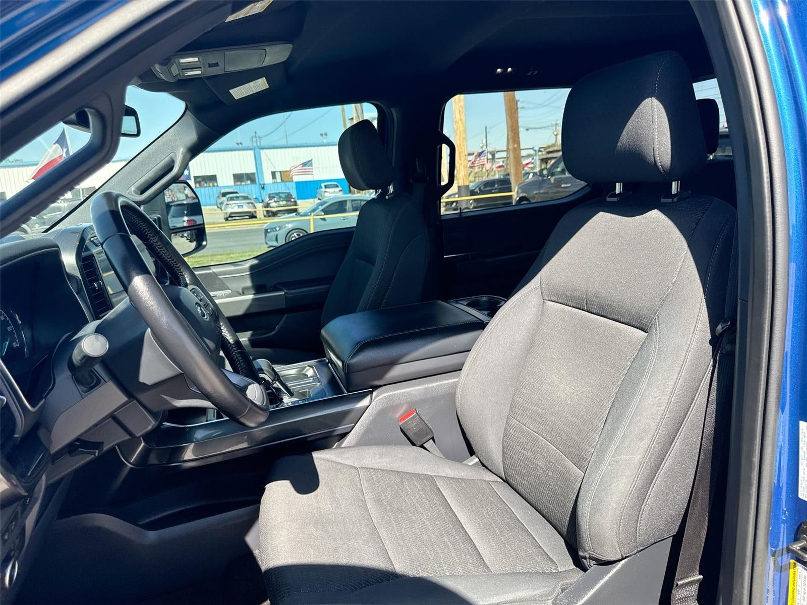 2022 Ford F-150 Base