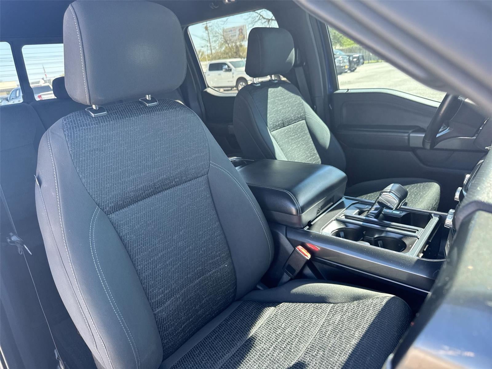 2022 Ford F-150 Base