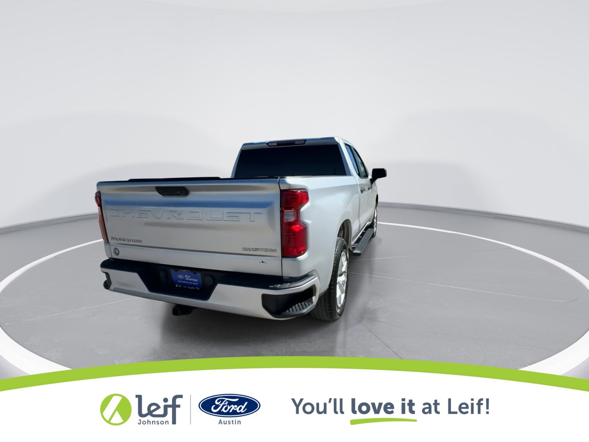 2022 Chevrolet Silverado 1500 Custom