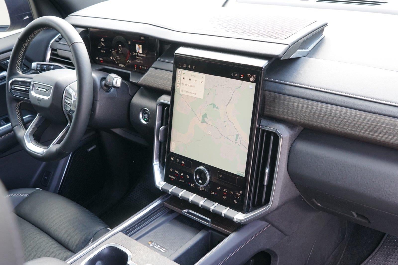 2025 GMC Acadia FWD Denali