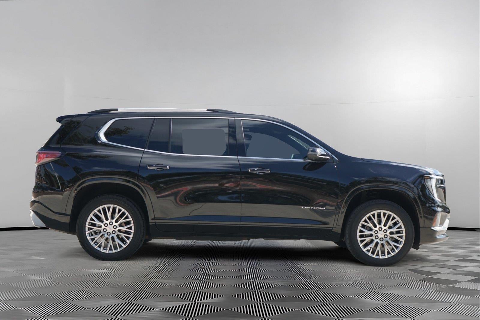 2025 GMC Acadia FWD Denali