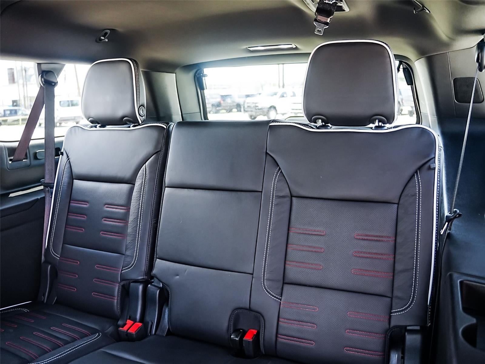 2025 GMC Yukon XL AT4 Ultimate