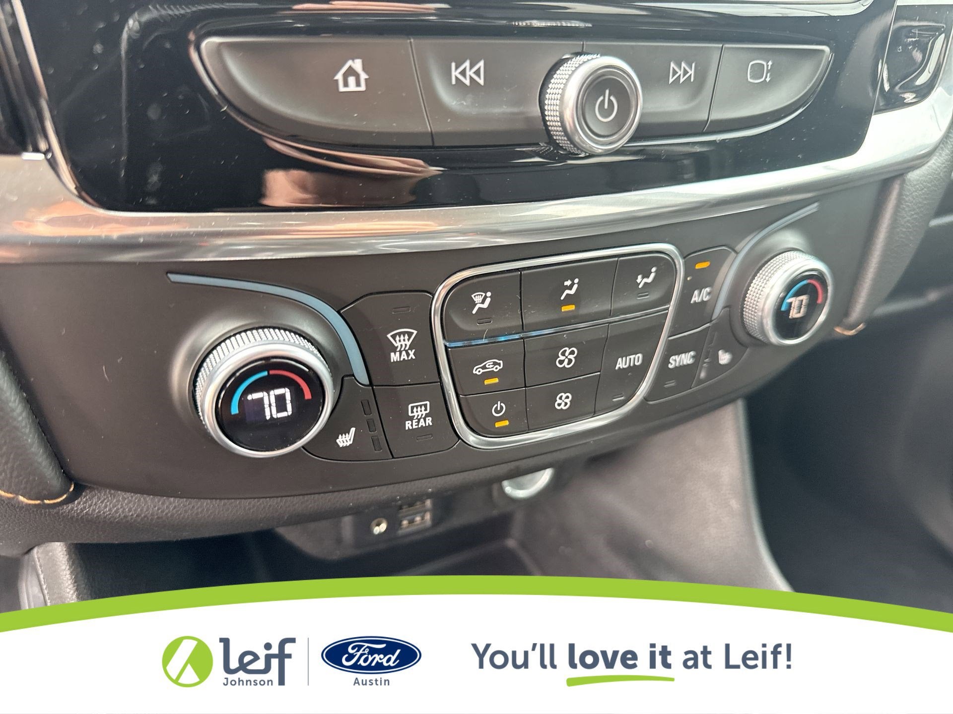 2021 Chevrolet Traverse RS