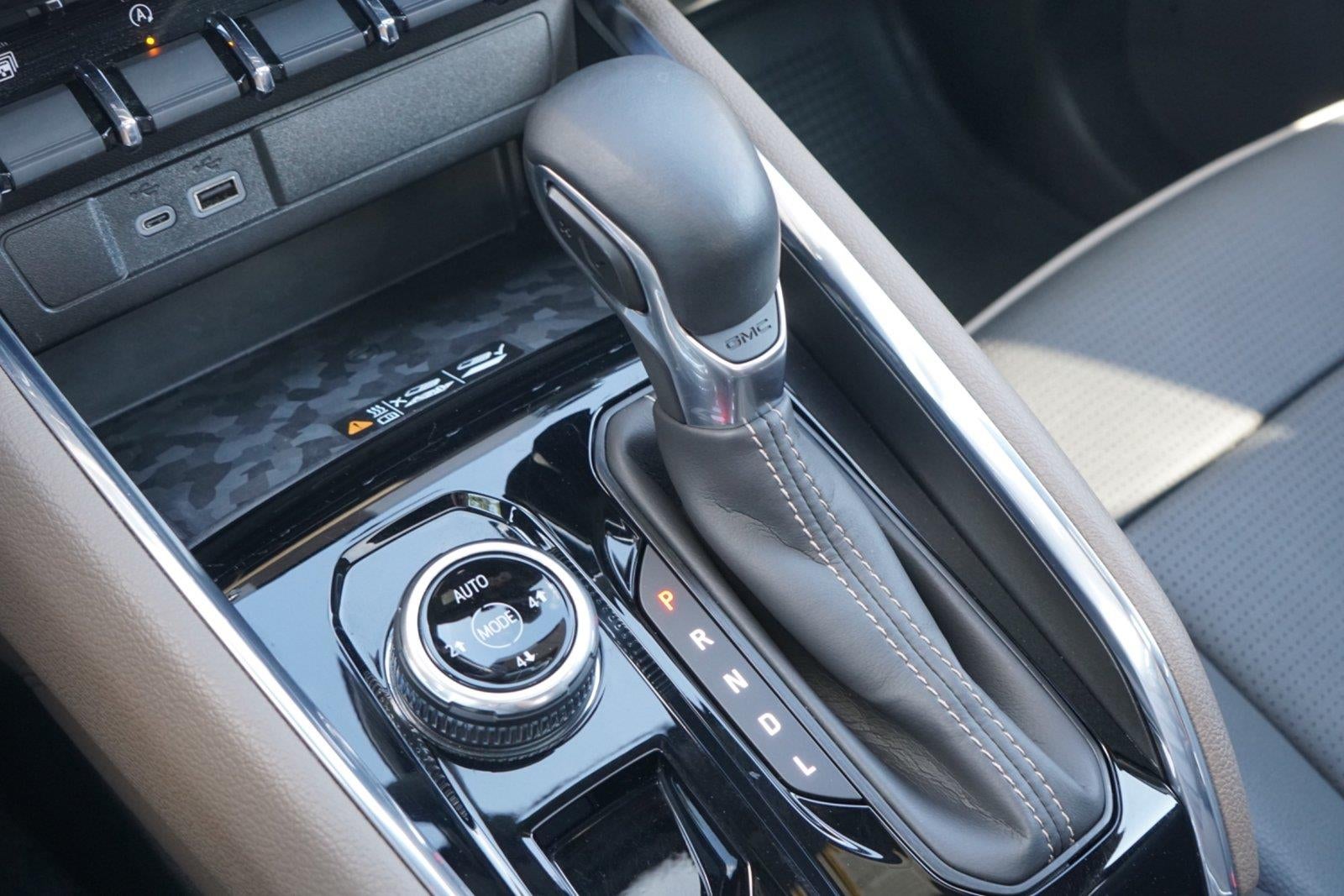 2023 GMC Canyon 4WD Denali