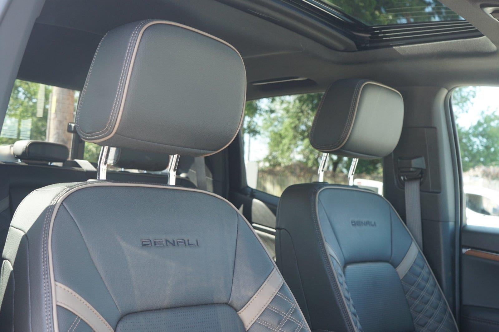 2023 GMC Canyon 4WD Denali
